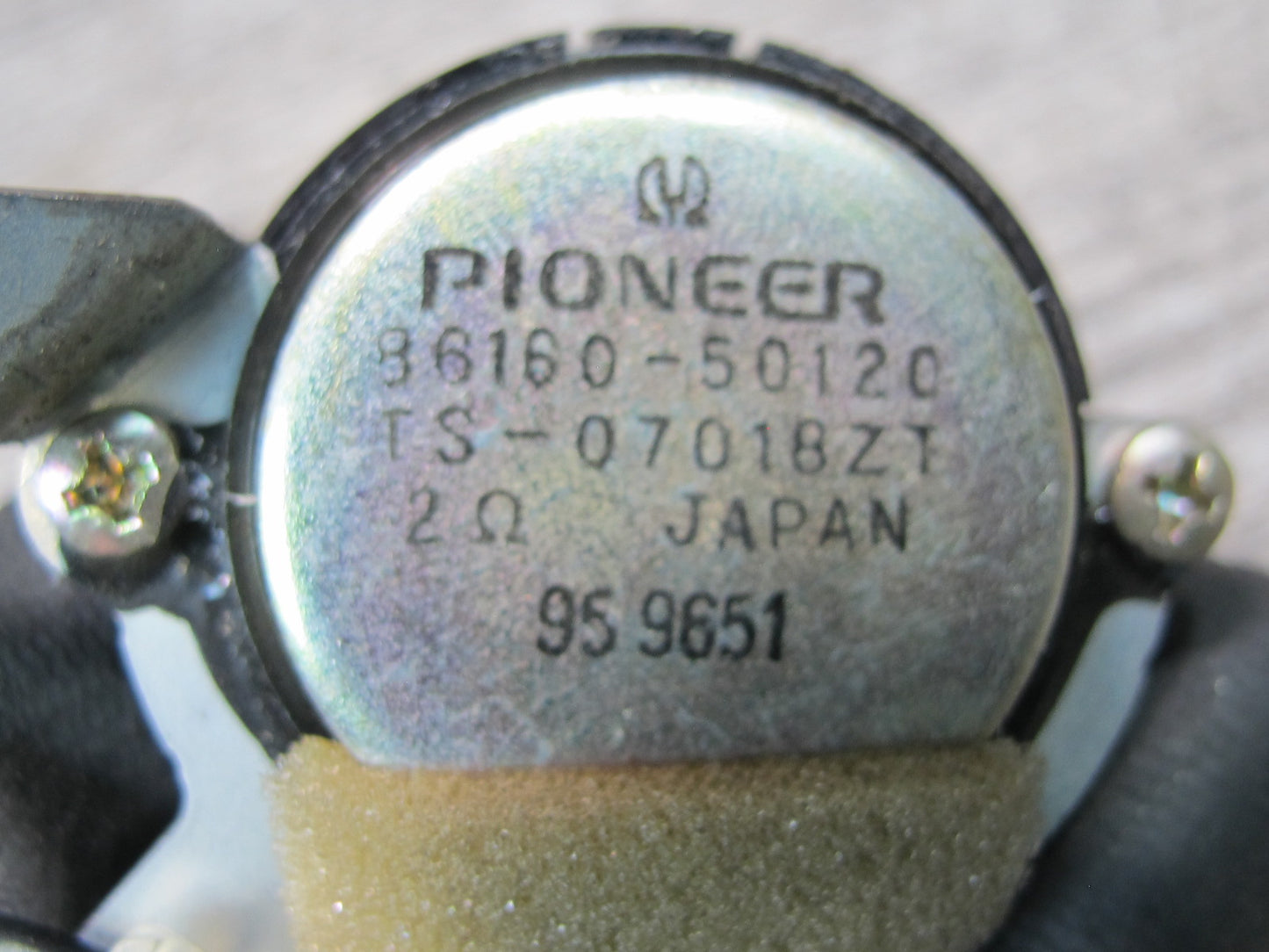 95-00 Toyota Celsior Lexus LS400 Front Left & Right Door Speaker Tweeter Set OEM