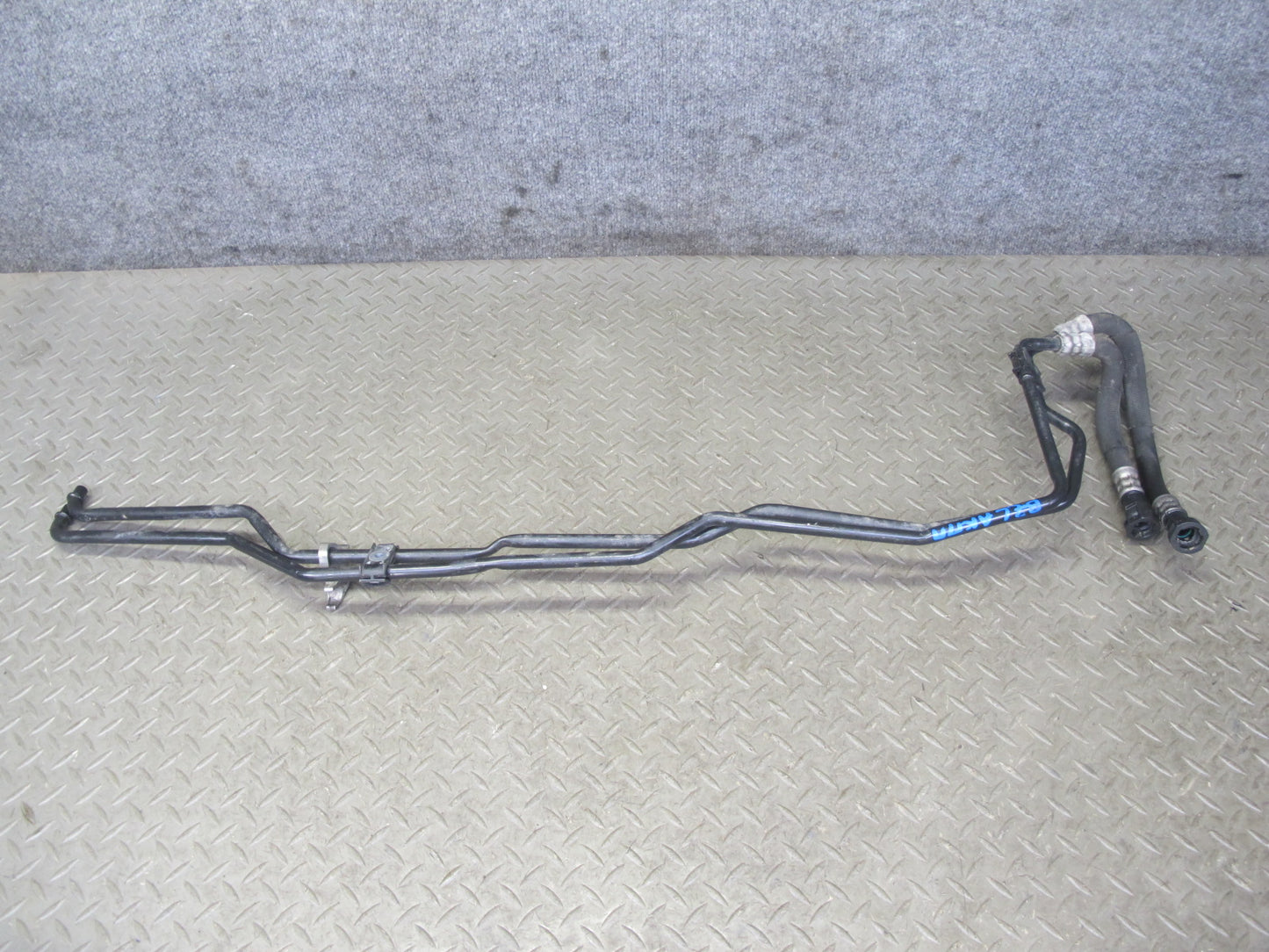 09-11 BMW E89 Z4 A/T Automatic Transmission Hose Pipe Line OEM