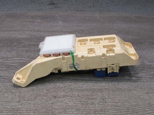 95-97 Toyota Celsior UCF20 Interior Cabin Fuse Relay Junction Box Module OEM