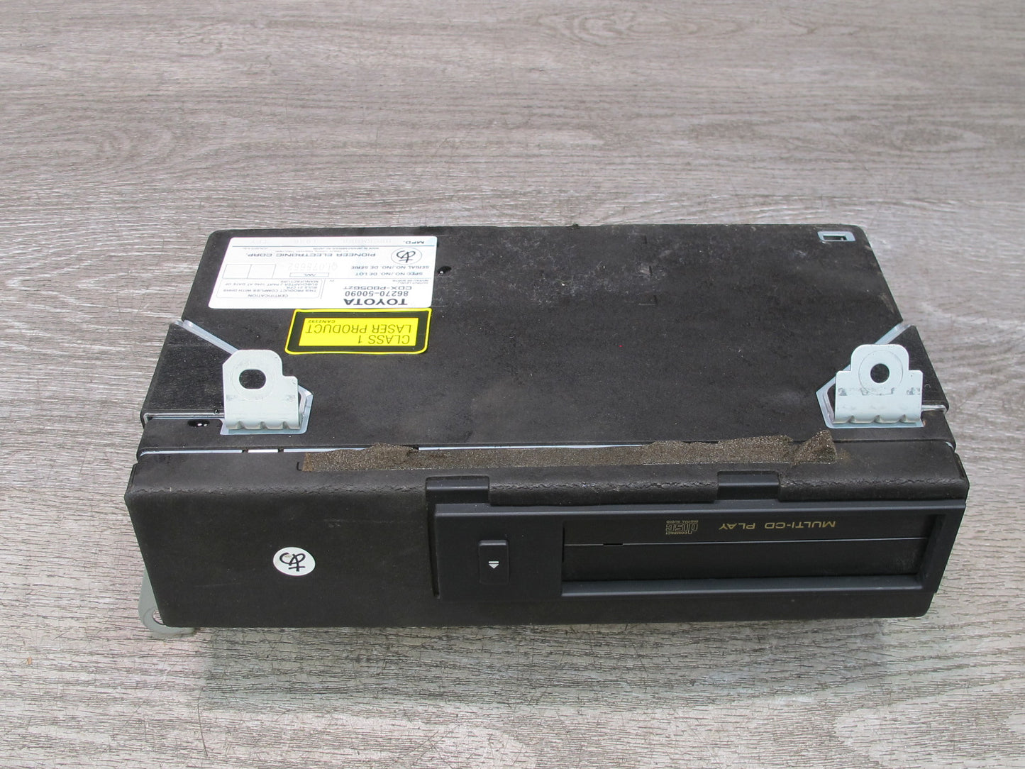 95-97 Toyota Celsior Lexus LS400 UCF20 CD Changer NO Magazine 86270-50090 OEM