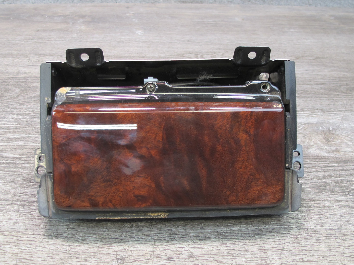 95-97 Toyota Celsior Lexus LS400 UCF20 Front Center Console Ashtray Lighter OEM