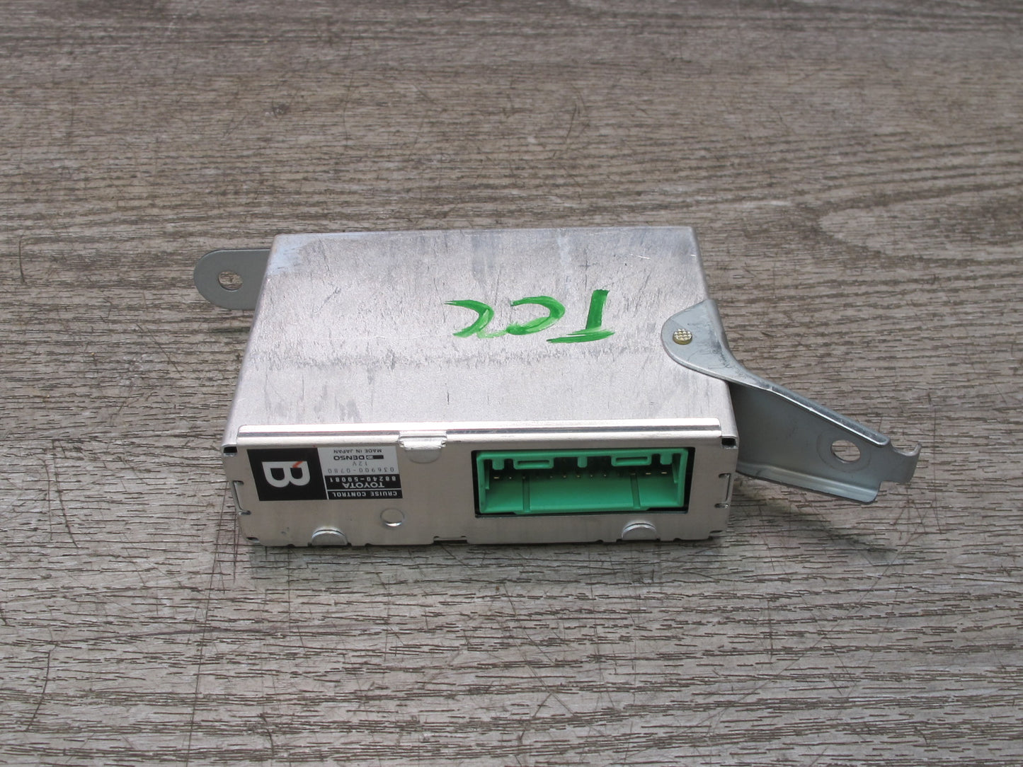 96-97 Toyota Celsior UCF20 Cruise Control Module Computer 88240-50081 OEM