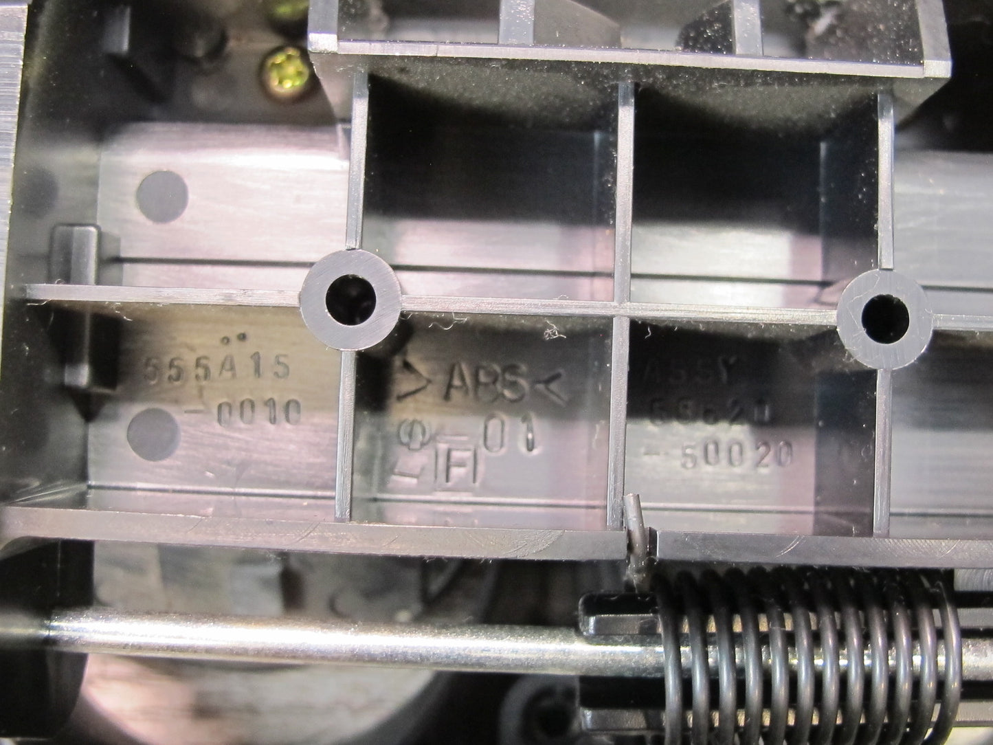 95-00 Toyota Celsior Lexus LS400 UCF20 Front Center Console CUP Holder OEM