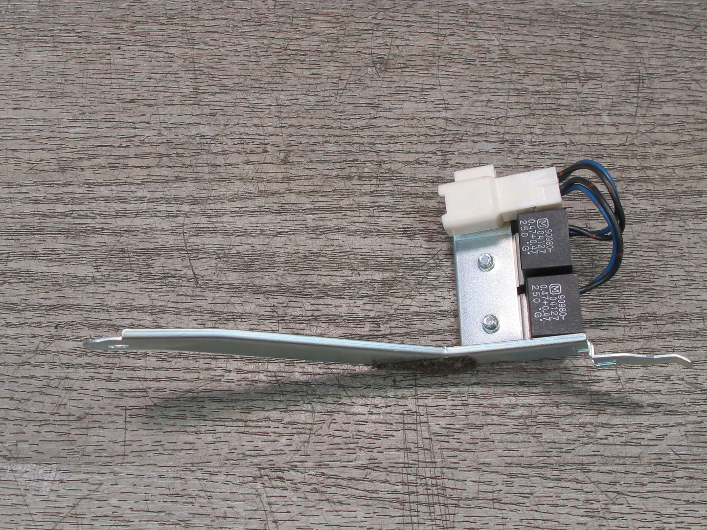 95-97 Toyota Celsior Lexus LS400 UCF20 Radio Setting Condenser 90980-04127 OEM