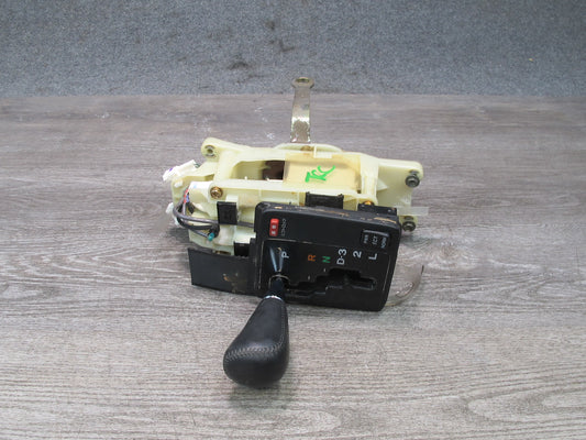 95-97 Toyota Celsior UCF20 RHD A/T Automatic Transmission Gear Shifter OEM