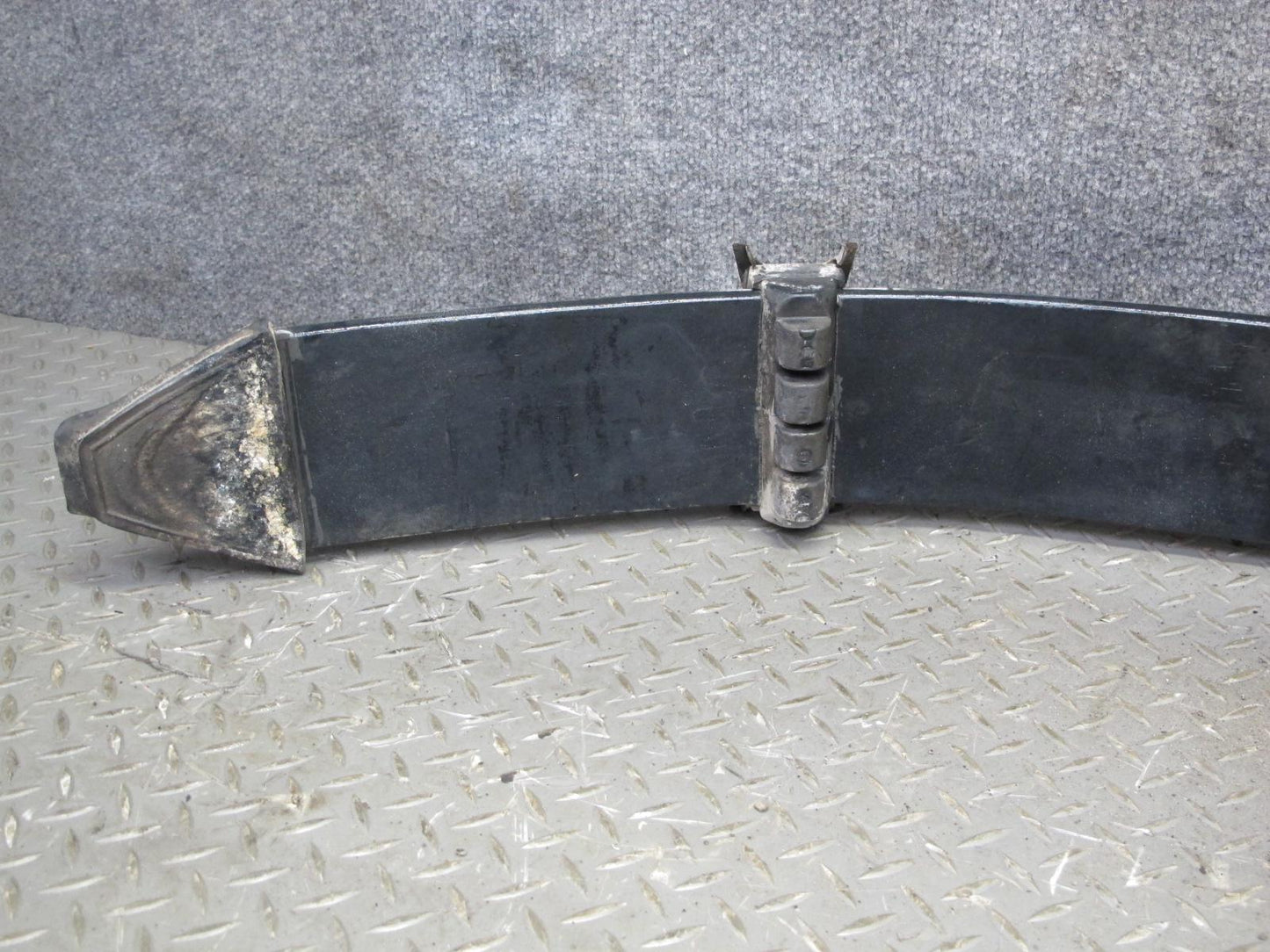 88-91 Chevrolet Corvette C4 Coupe Front Suspension Mono Leaf Spring OEM