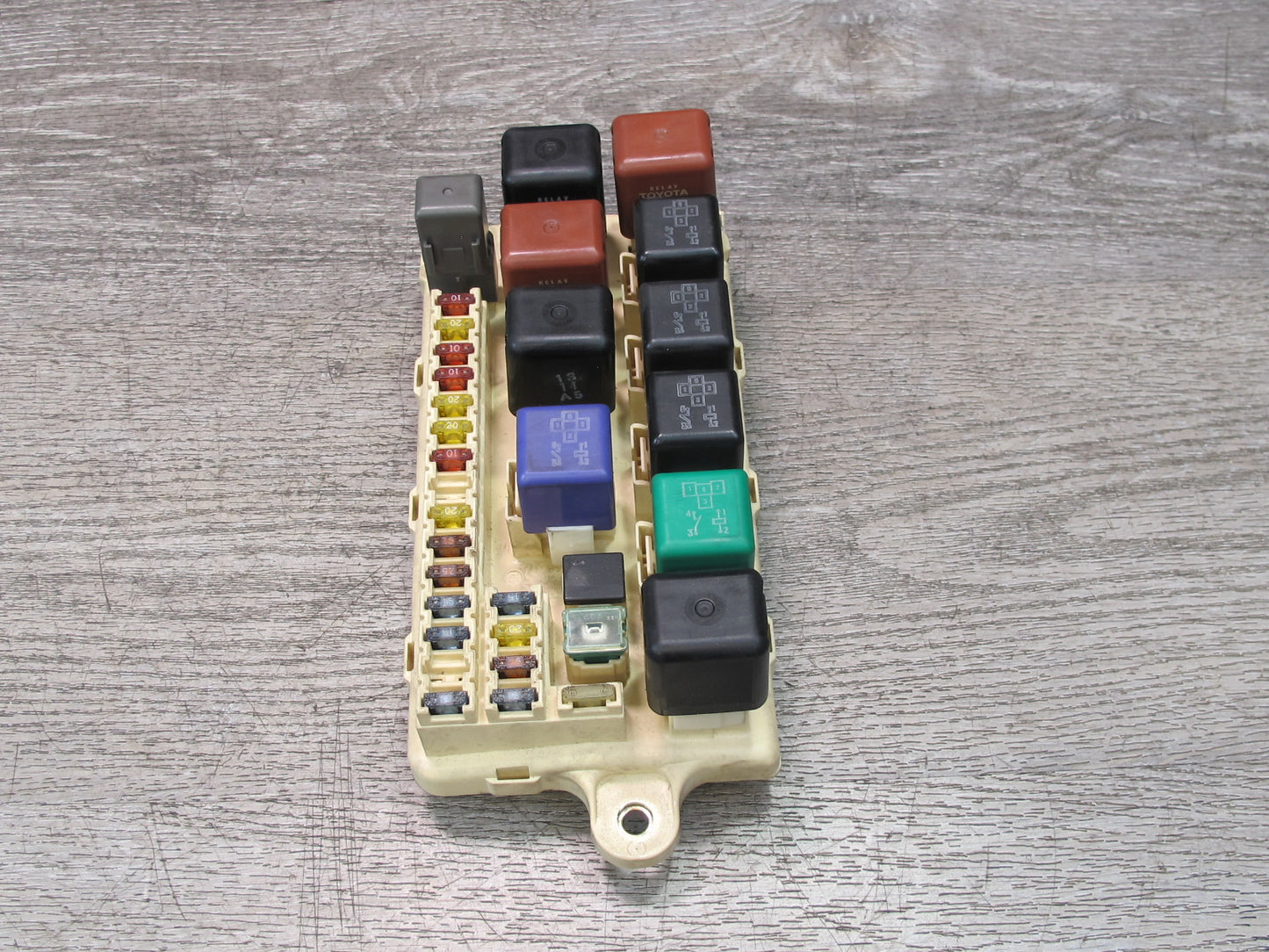 95-97 Toyota Celsior UCF20 RHD Engine Bay Fuse Relay Box Module OEM