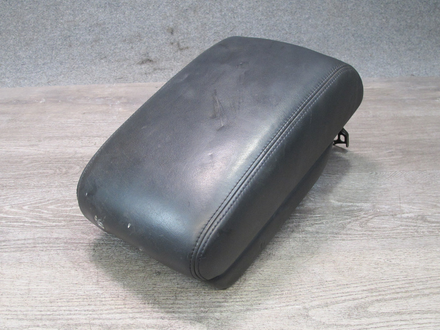 95-97 Toyota Celsior Lexus LS400 Center Console Armrest Lid Storage Black OEM