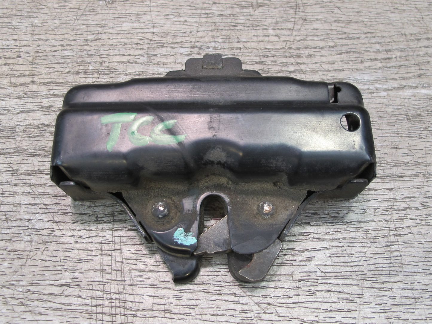 95-00 Toyota Celsior UCF20 RHD Front Hood Bonnet Lock Latch OEM