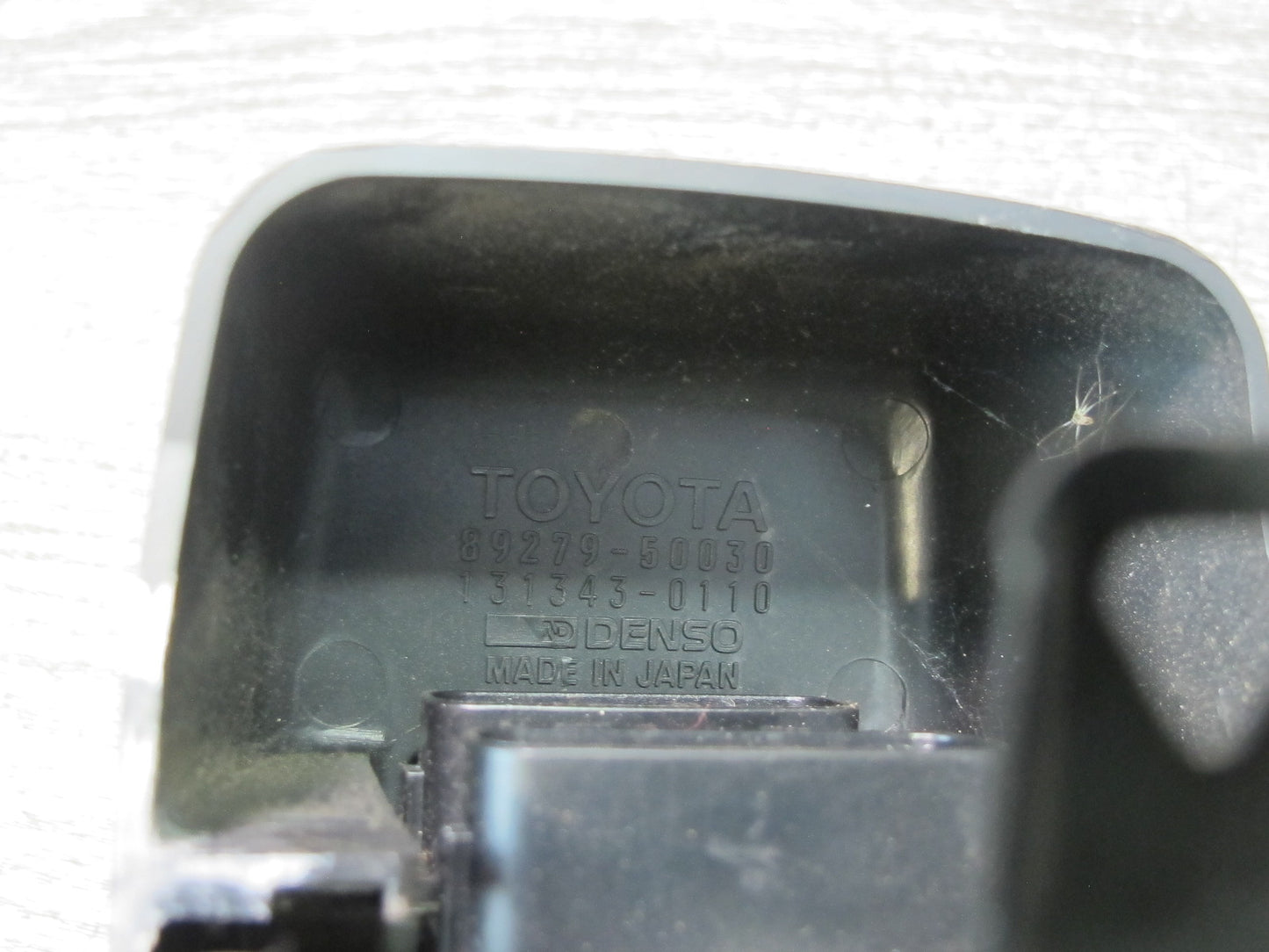 95-97 Toyota Celsior Lexus LS400 Ignition Control Module Igniter w Cover OEM