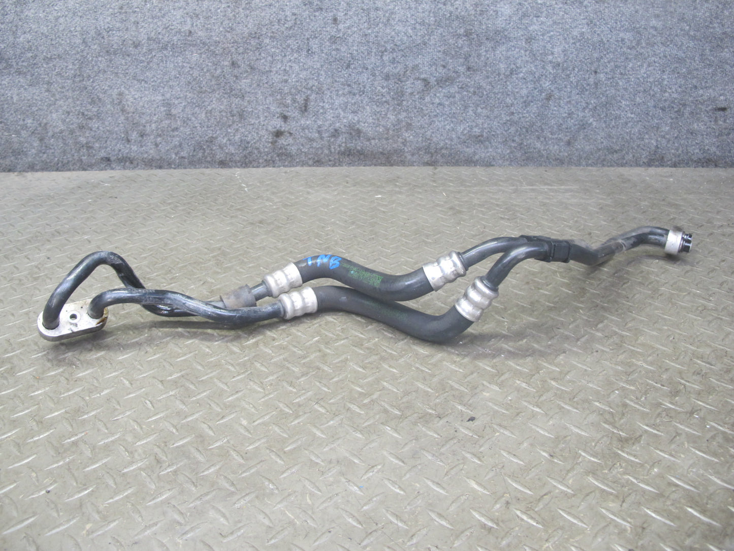 12-15 BMW F32 F33 F30 335I N55 Engine Oil Cooler Hose Pipe Line OEM