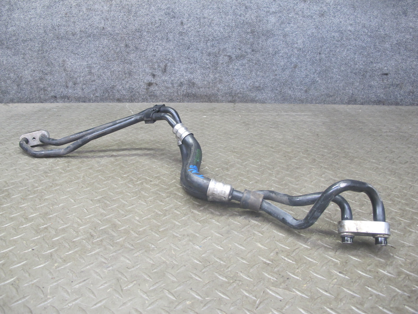 12-15 BMW F32 F33 F30 335I N55 Engine Oil Cooler Hose Pipe Line OEM