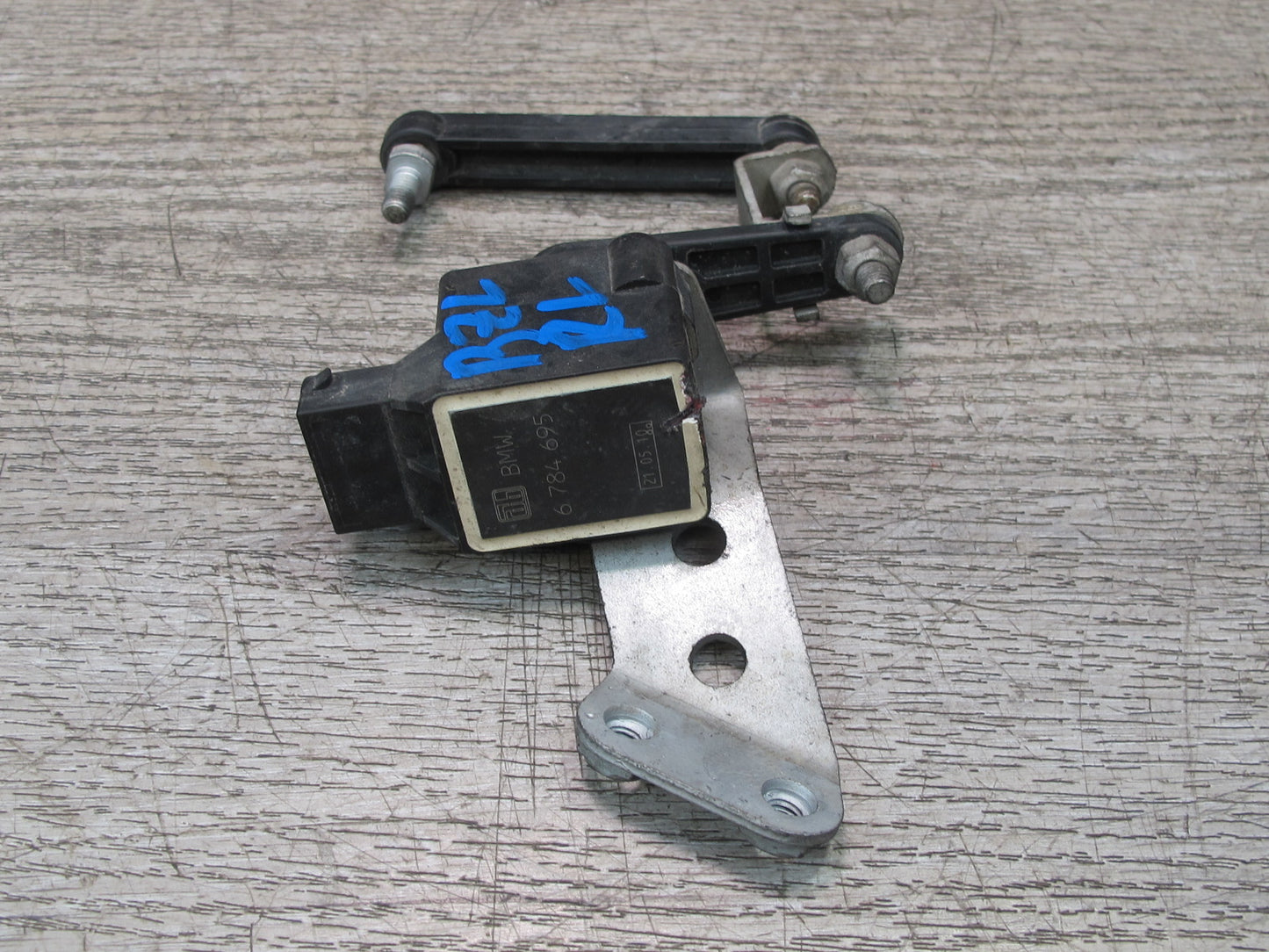 09-16 BMW E89 Z4 Rear Left Suspension Height Level Sensor 6784695 OEM