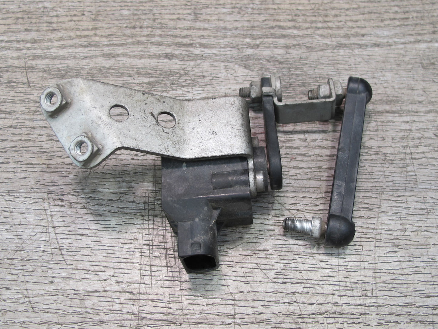 09-16 BMW E89 Z4 Rear Left Suspension Height Level Sensor 6784695 OEM