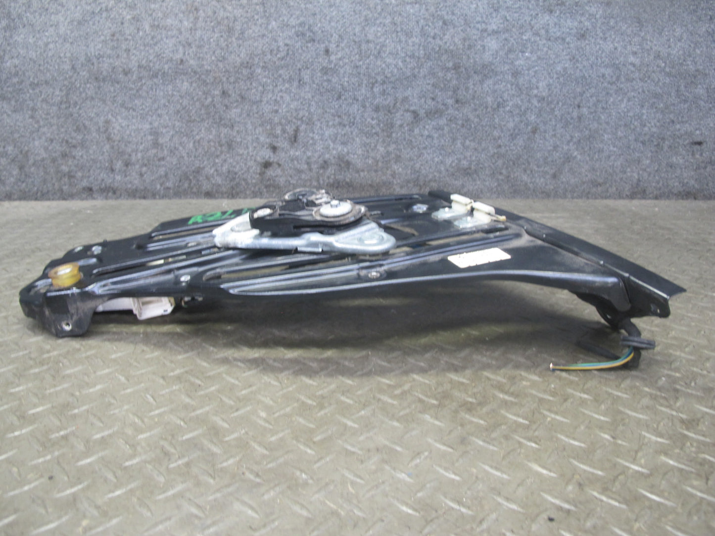 09-16 BMW E89 Z4 Rear Left Quarter Window Regulator w Motor 7198307 OEM