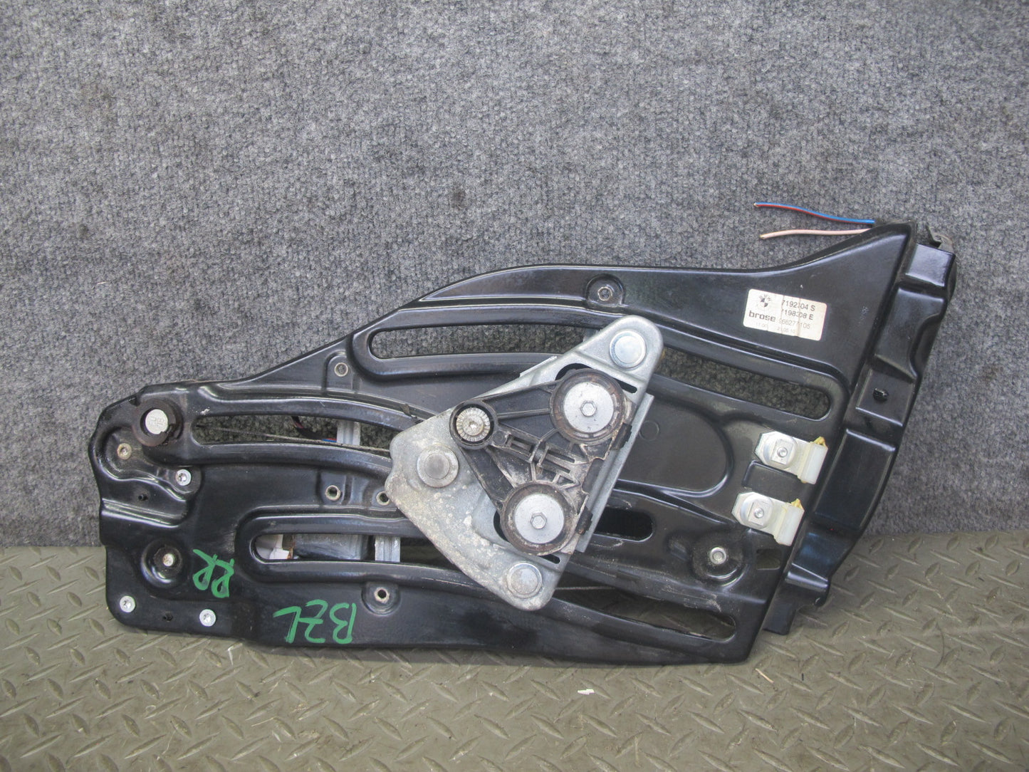 09-16 BMW E89 Z4 Rear Right Quarter Window Regulator w Motor 7198308 OEM