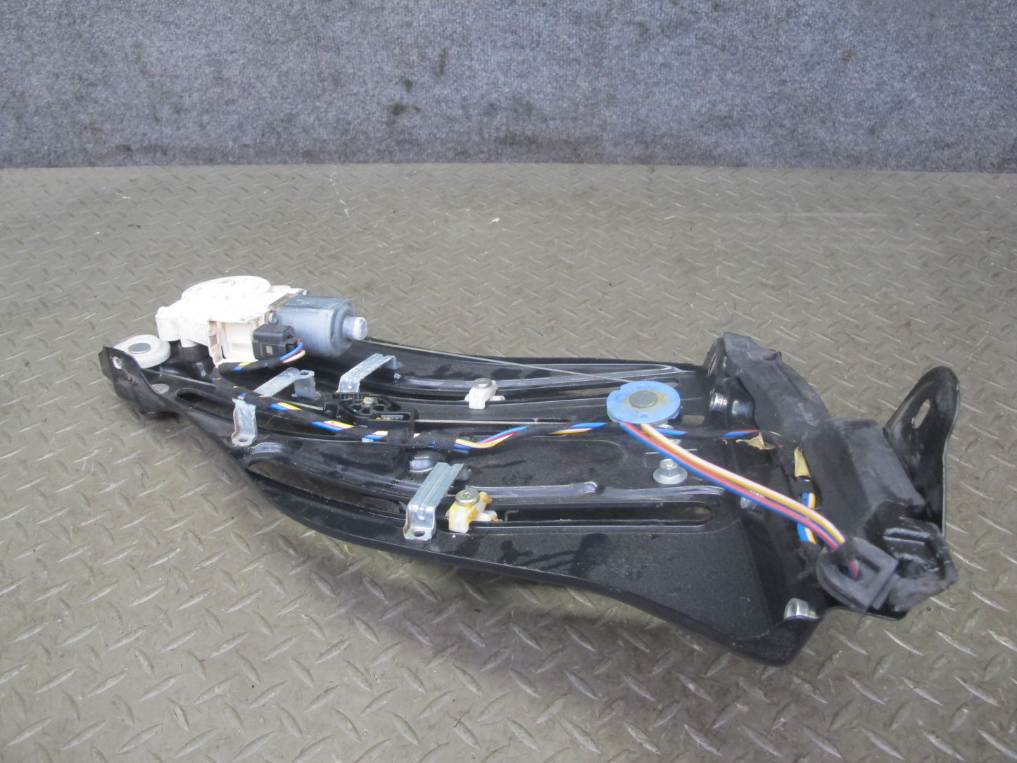 09-16 BMW E89 Z4 Rear Right Quarter Window Regulator w Motor 7198308 OEM