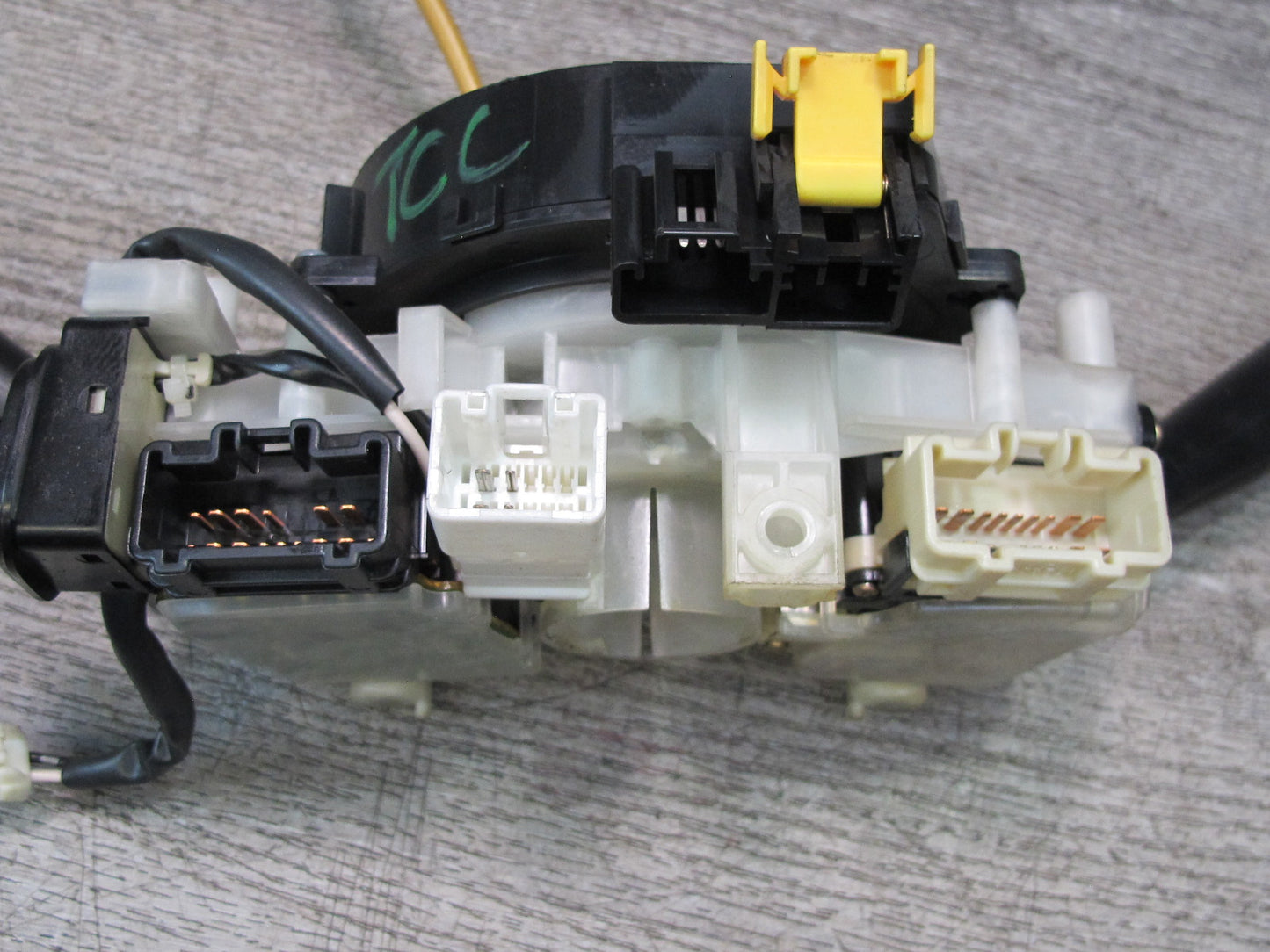 97 TOYOTA UCF20 CELSIOR STEERING COLUMN SWITCHES CLOCK SPRING ASSEMBLY OEM