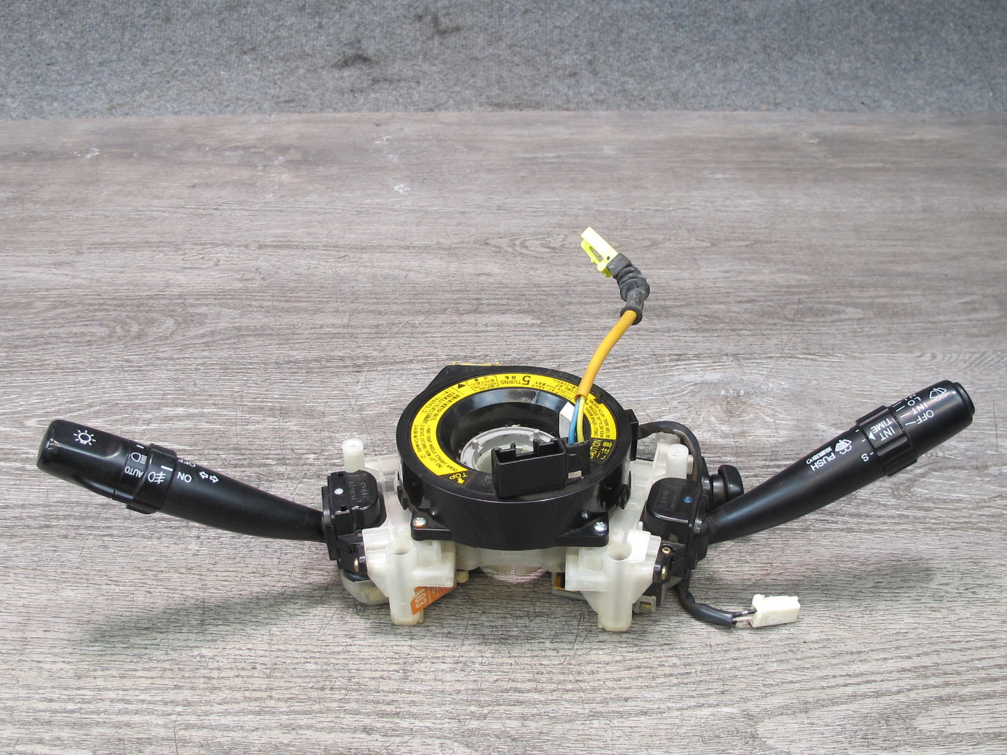 97 TOYOTA UCF20 CELSIOR STEERING COLUMN SWITCHES CLOCK SPRING ASSEMBLY OEM