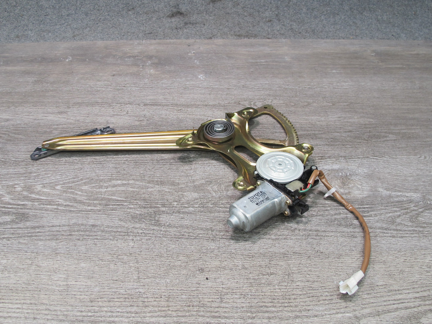 95-97 Toyota Celsior Lexus LS400 Rear Left Door Window Regulator w Motor OEM