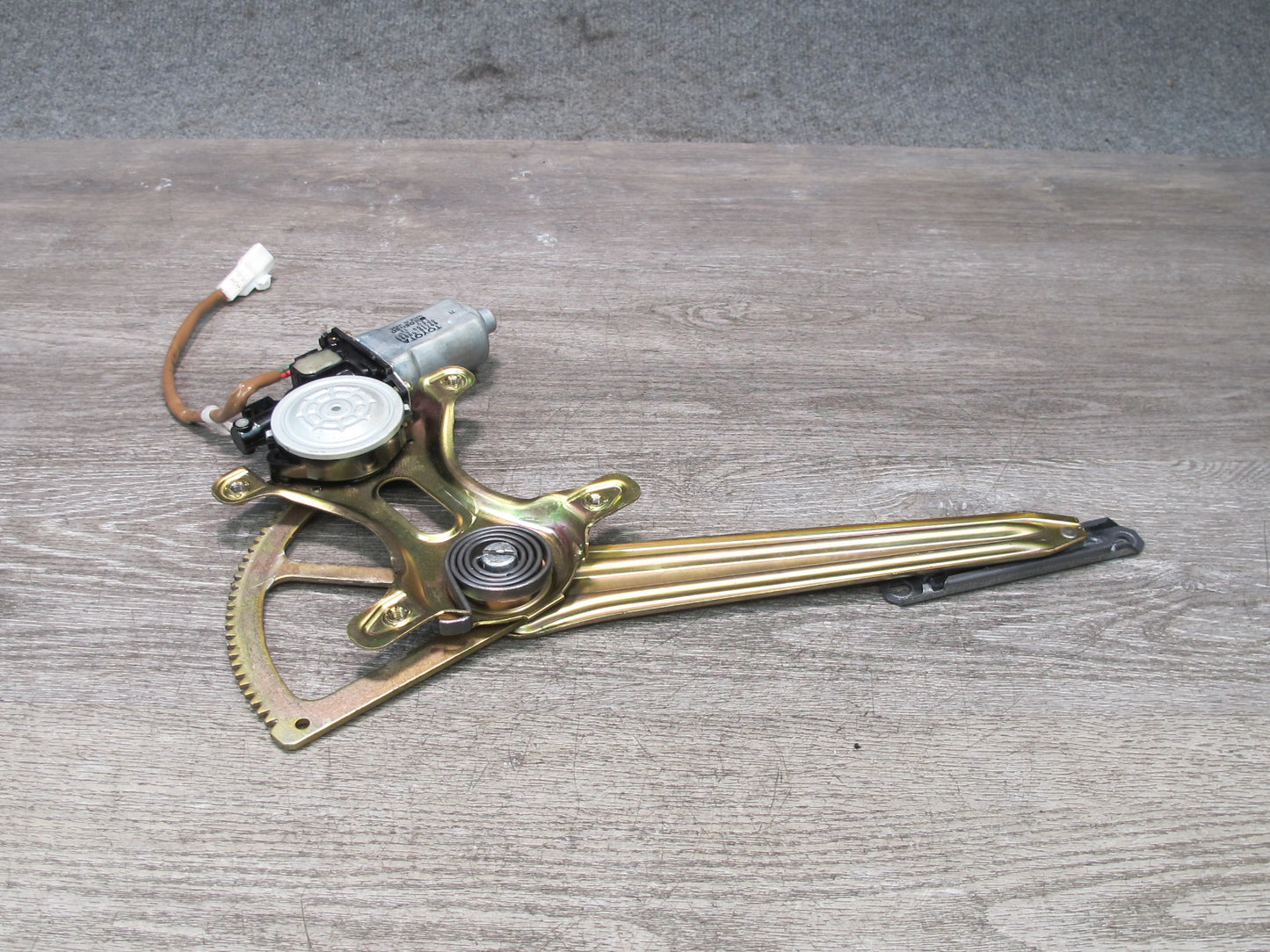 95-97 Toyota Celsior Lexus LS400 Rear Left Door Window Regulator w Motor OEM