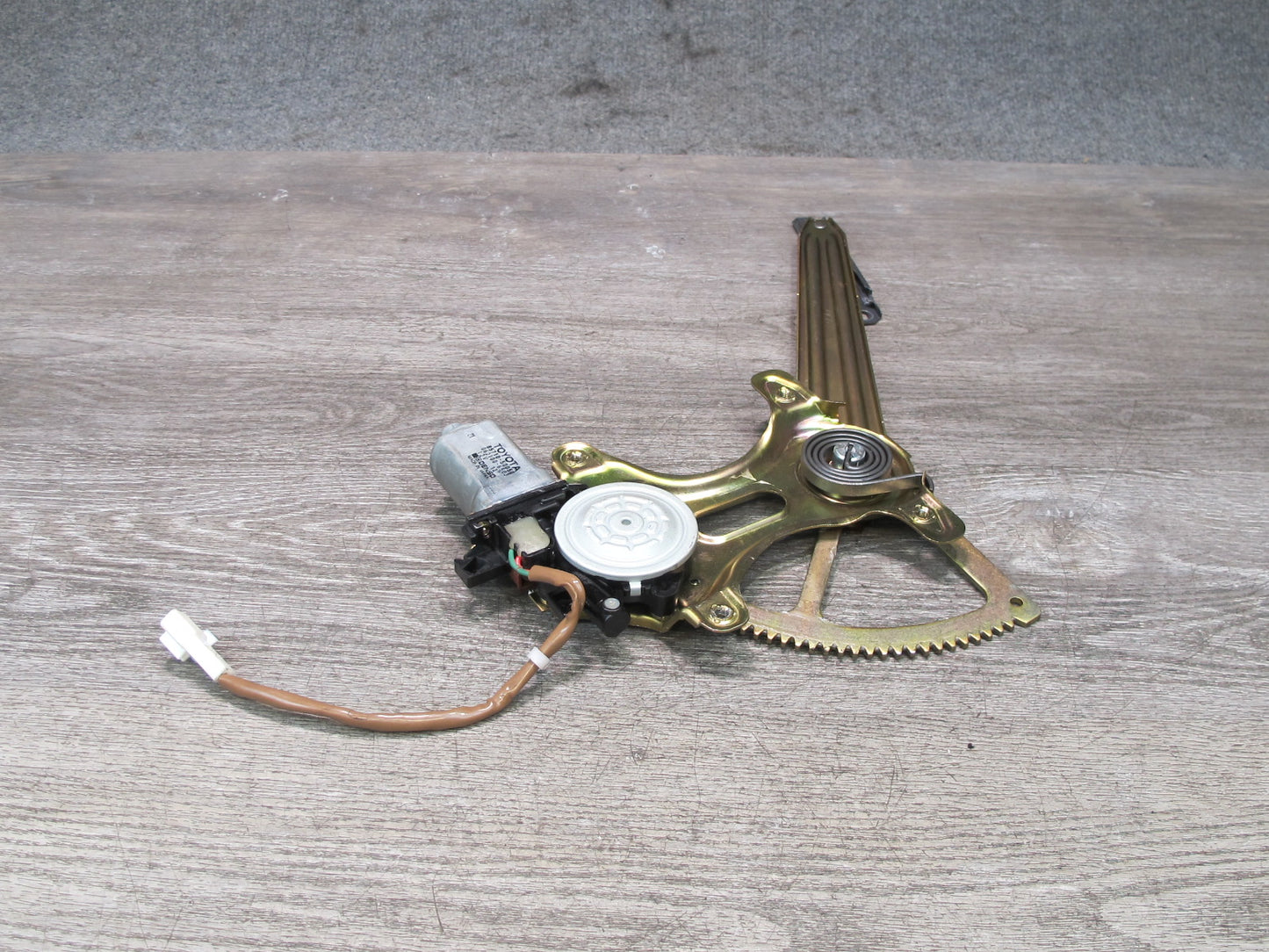 95-97 Toyota Celsior Lexus LS400 Rear Left Door Window Regulator w Motor OEM