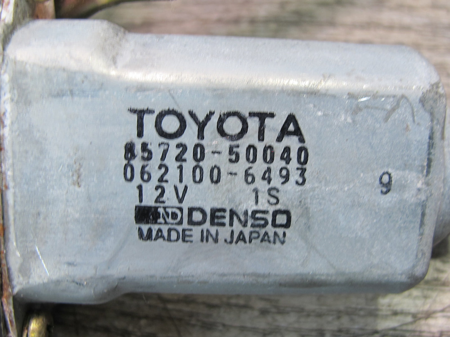 95-97 Toyota Celsior Lexus LS400 Front Left Door Window Regulator w Motor OEM