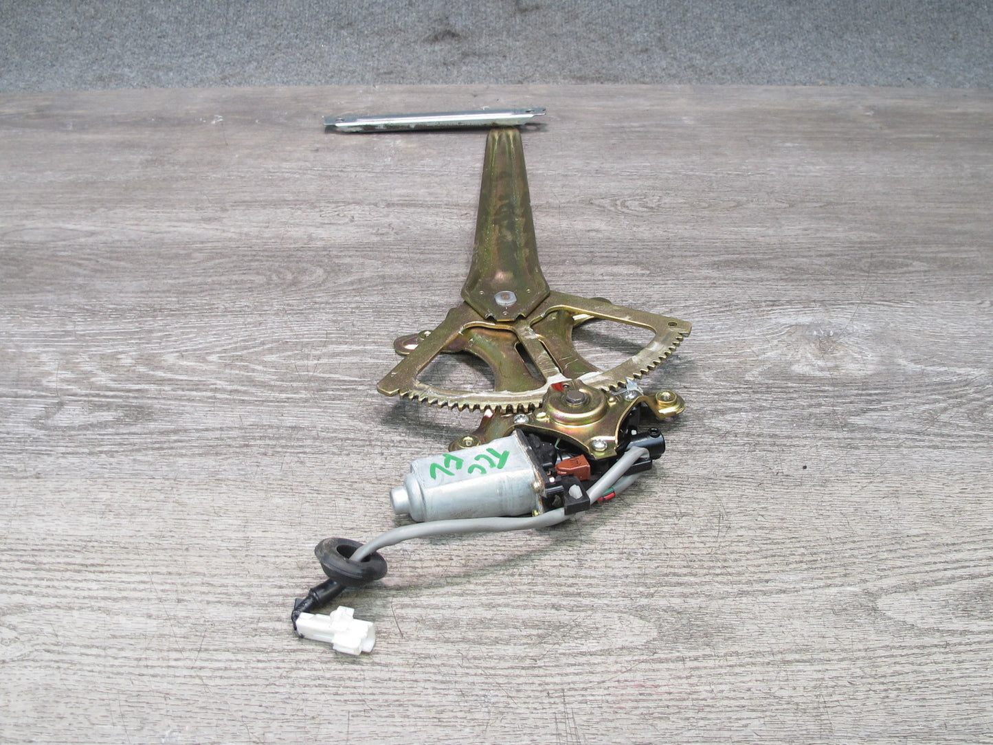 95-97 Toyota Celsior Lexus LS400 Front Left Door Window Regulator w Motor OEM