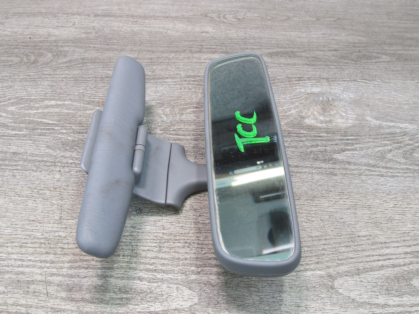 95-00 Toyota Celsior Lexus LS400 UCF20 Manual Dim Interior Rear View Mirror OEM