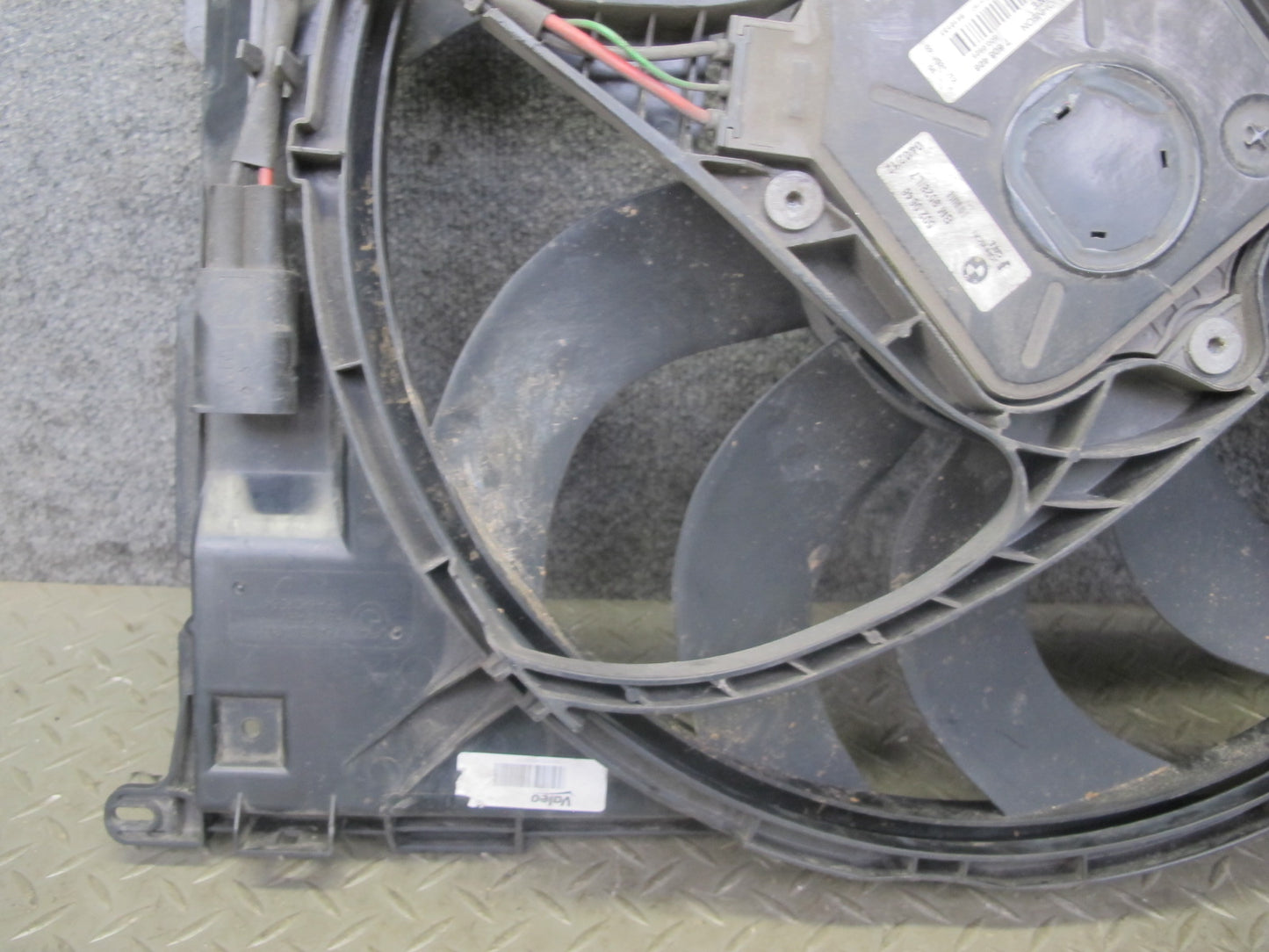 12-15 BMW F30 335i 600W Radiator Electric Cooling Fan 7640511 OEM