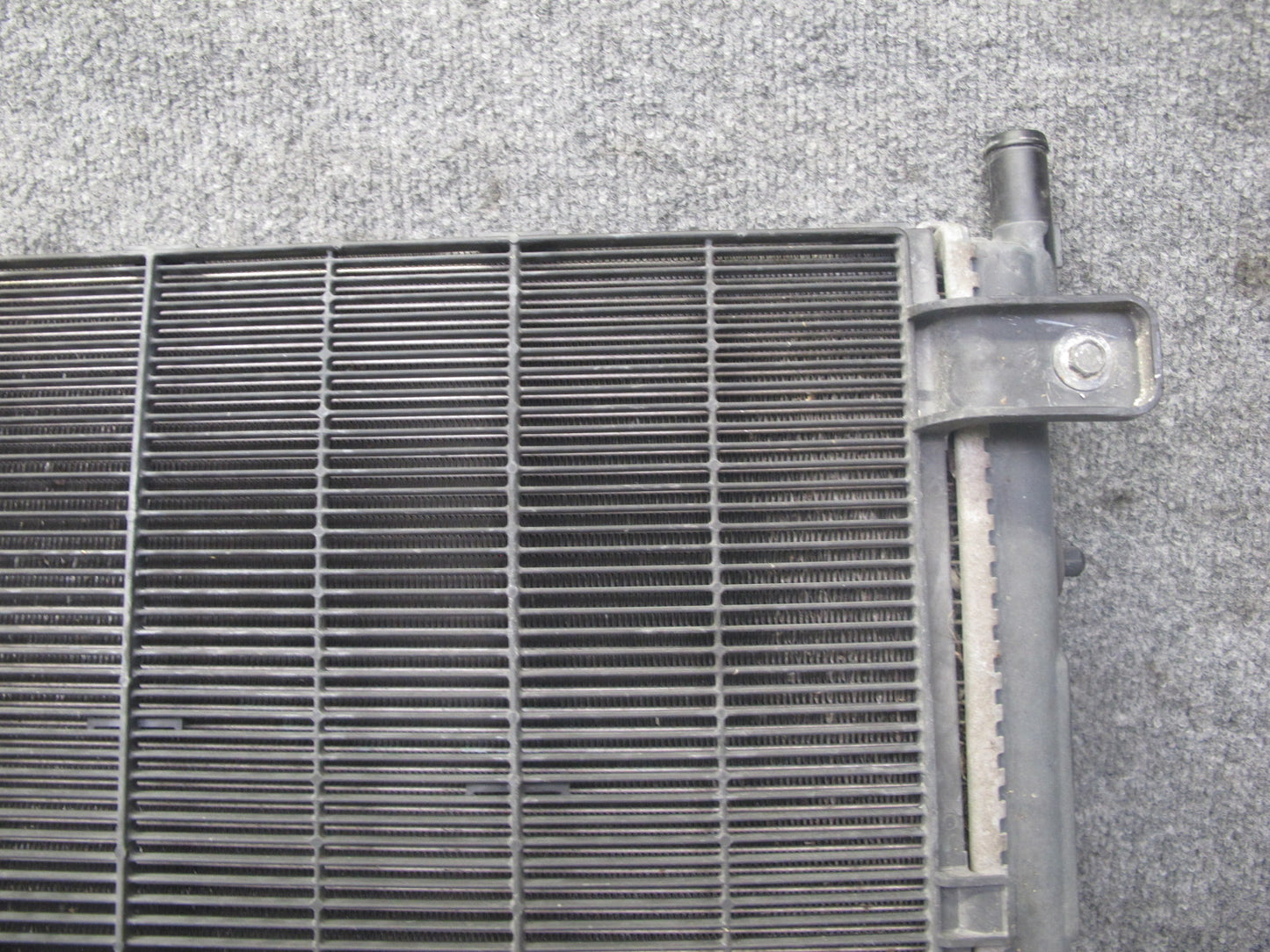 2014-2017 Infiniti QX60 Hybrid Radiator Inverter Cooler 21457-3JV0A