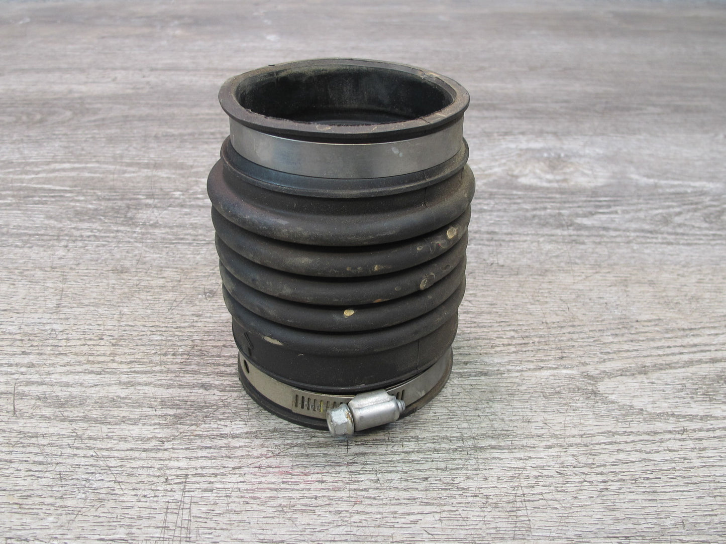 95-97 Toyota Celsior Lexus LS400 UCF20 Air Intake Cleaner Hose Pipe Line OEM