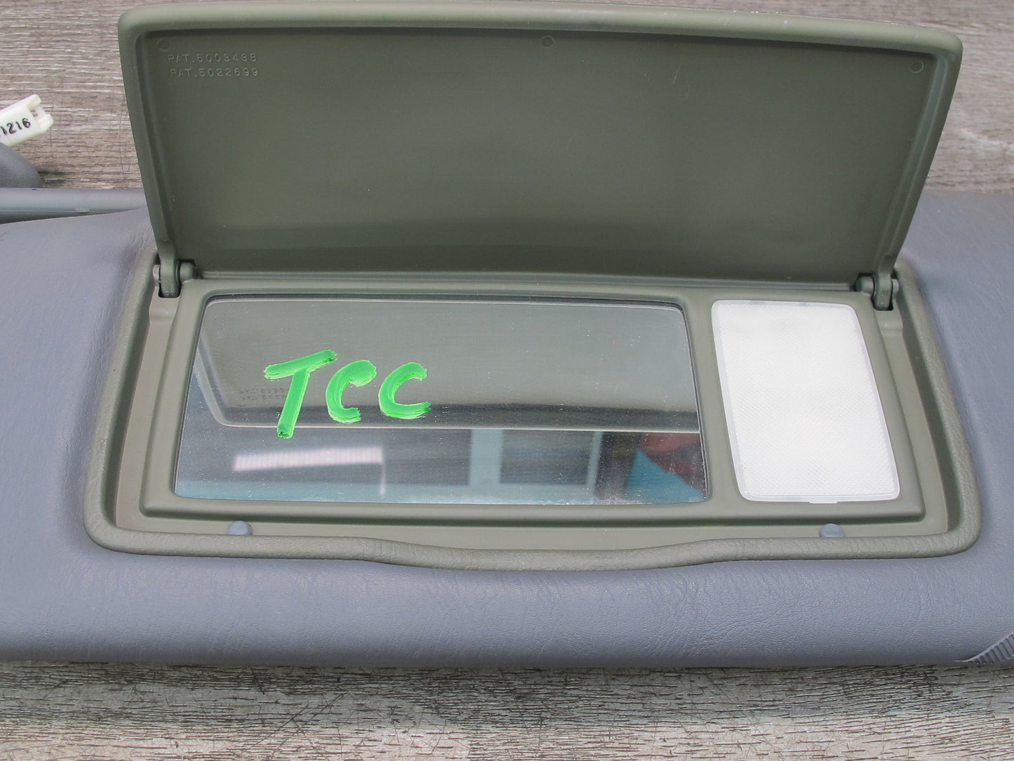 95-97 Toyota Celsior Lexus LS400 UCF20 Front Left & Right Sun Visor Set Gray OEM