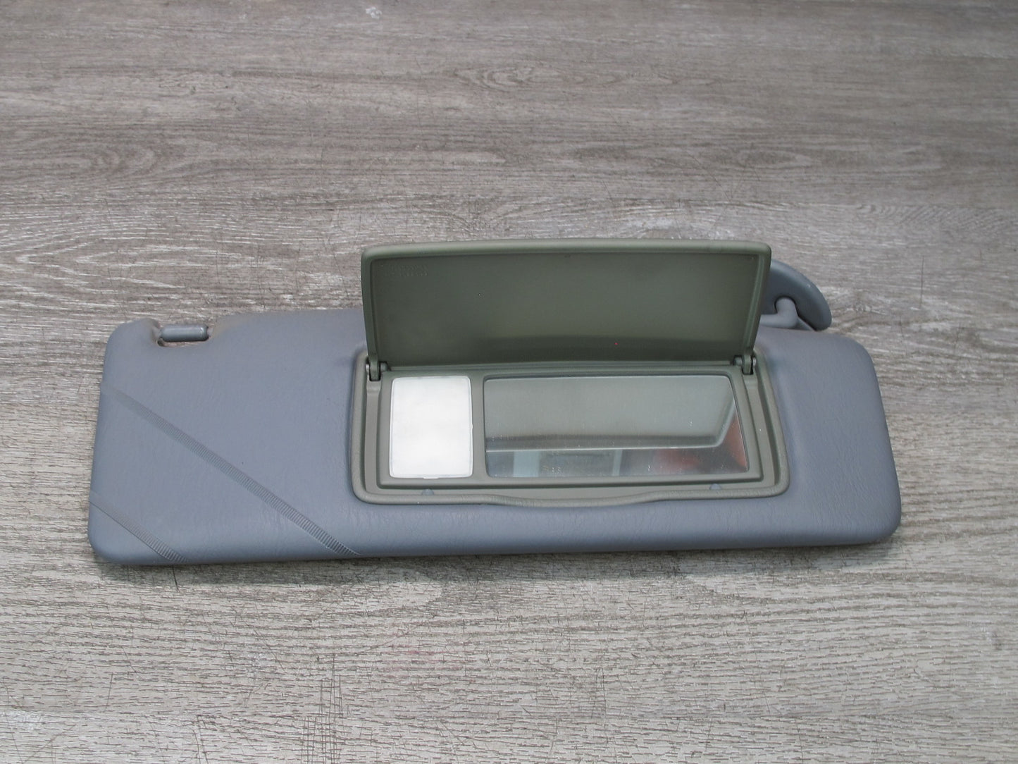 95-97 Toyota Celsior Lexus LS400 UCF20 Front Left & Right Sun Visor Set Gray OEM