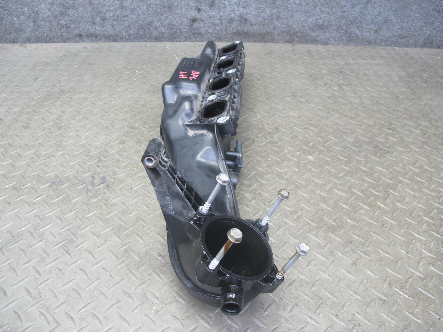 11-13 BMW F01 F07 F10 550I 4.4L N63 Left & Right Engine Intake Manifold Set OEM