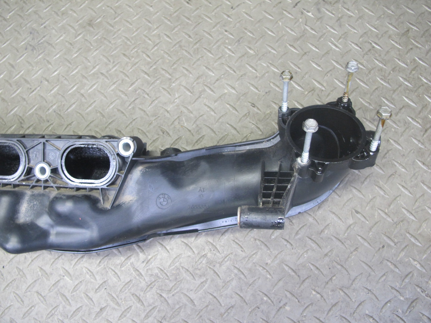 11-13 BMW F01 F07 F10 550I 4.4L N63 Left & Right Engine Intake Manifold Set OEM