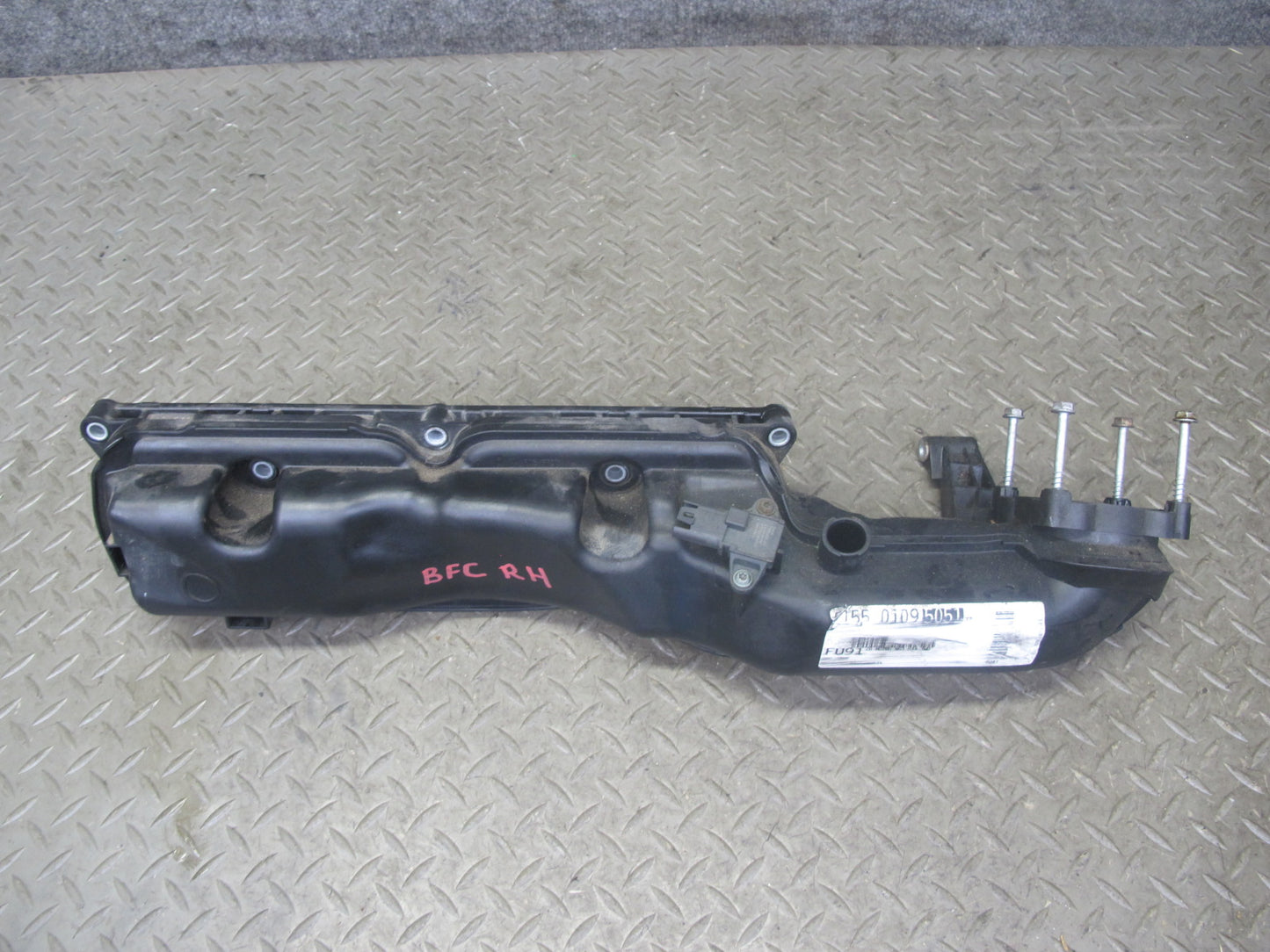 11-13 BMW F01 F07 F10 550I 4.4L N63 Left & Right Engine Intake Manifold Set OEM