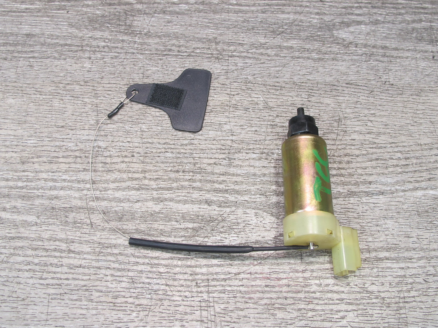 93-00 Toyota Celsior Lexus LS400 Fuel Door Lock Latch Release Actuator Motor OEM