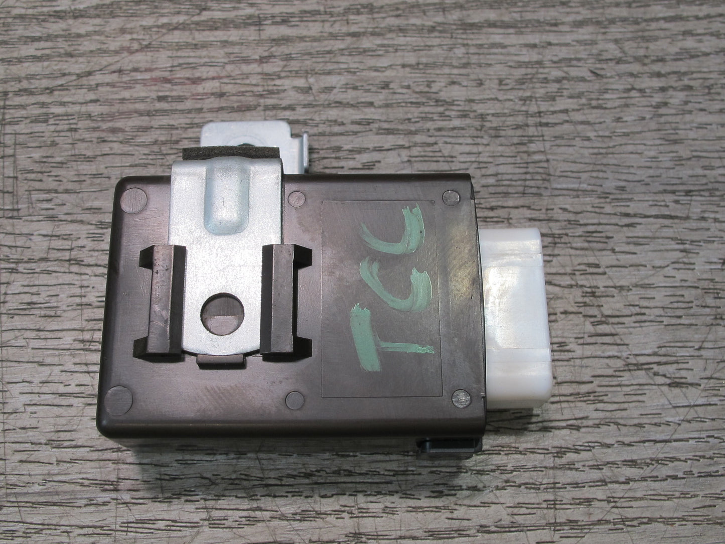 95-97 Toyota Celsior Lexus LS400 UCF20 Sunroof Relay Control Module OEM