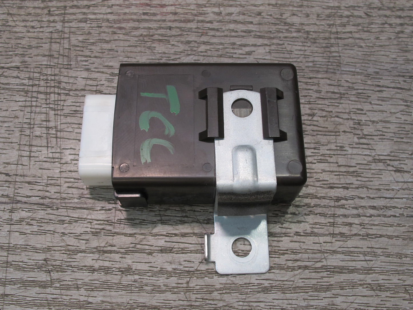 95-97 Toyota Celsior Lexus LS400 UCF20 Sunroof Relay Control Module OEM