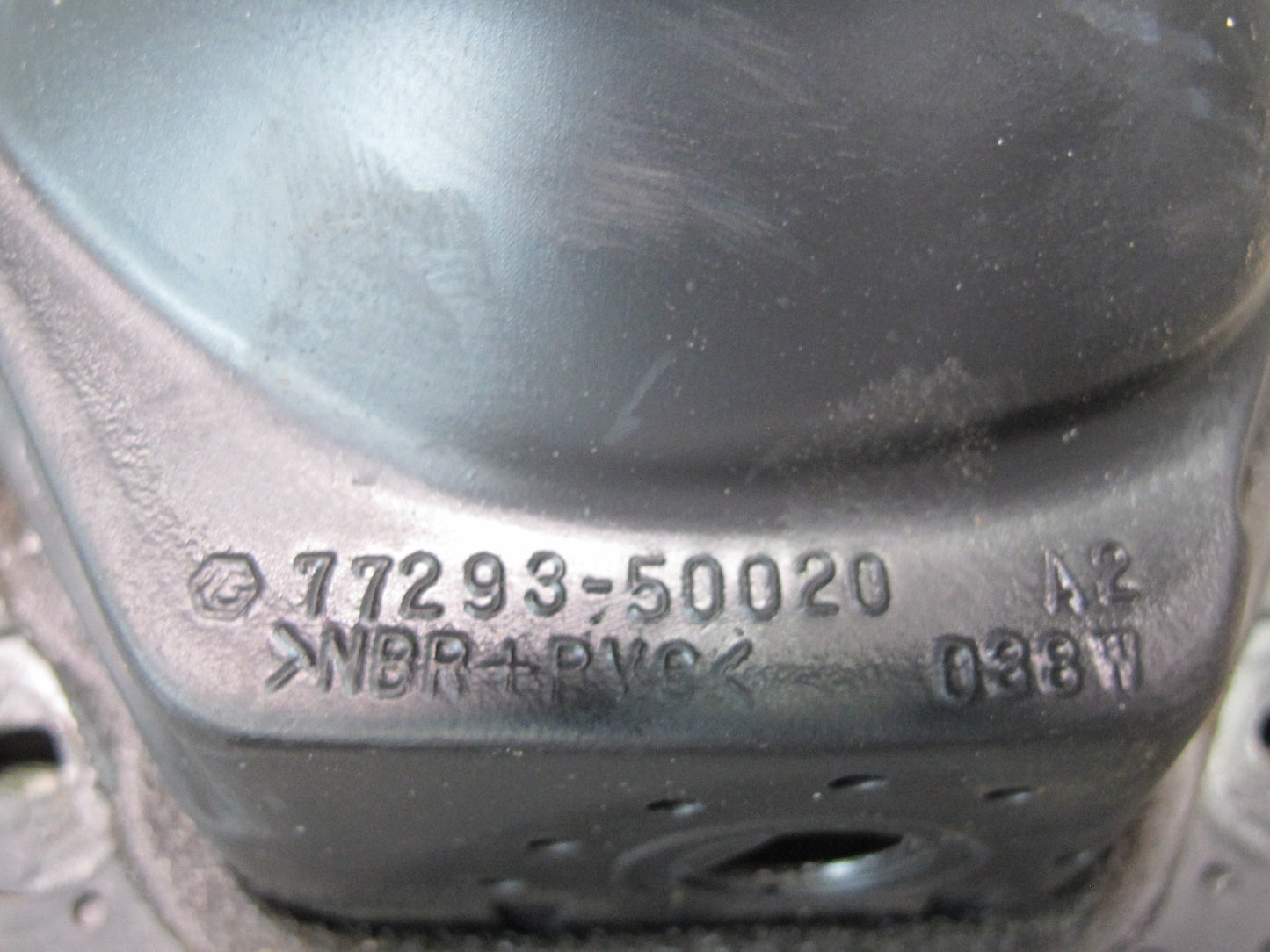 95-97 Toyota Celsior Lexus LS400 UCF20 Fuel Door Lid Cover White w Housing OEM