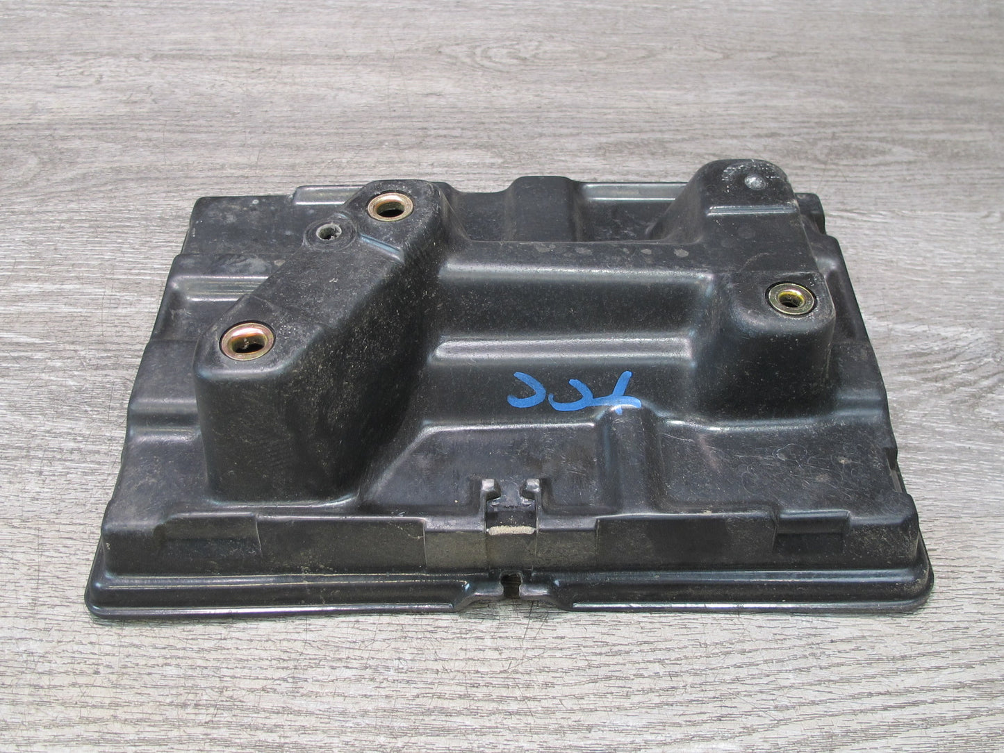 95-00 Toyota Celsior Lexus LS400 UCF20 Battery Tray Holder Bracket Support OEM