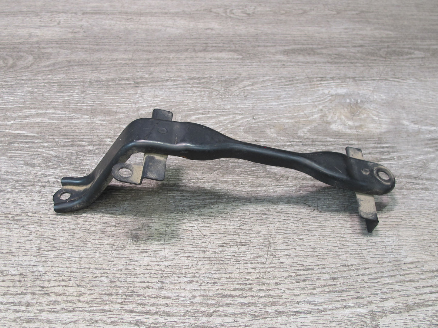 95-00 Toyota Celsior Lexus LS400 UCF20 Battery Tray Holder Bracket Support OEM