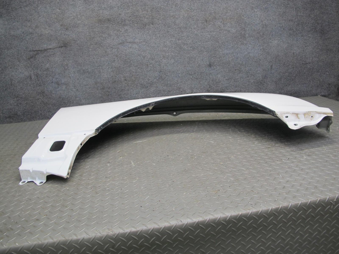 95-97 Toyota Celsior Lexus LS400 Front Right Fender Shell Panel Cover White OEM