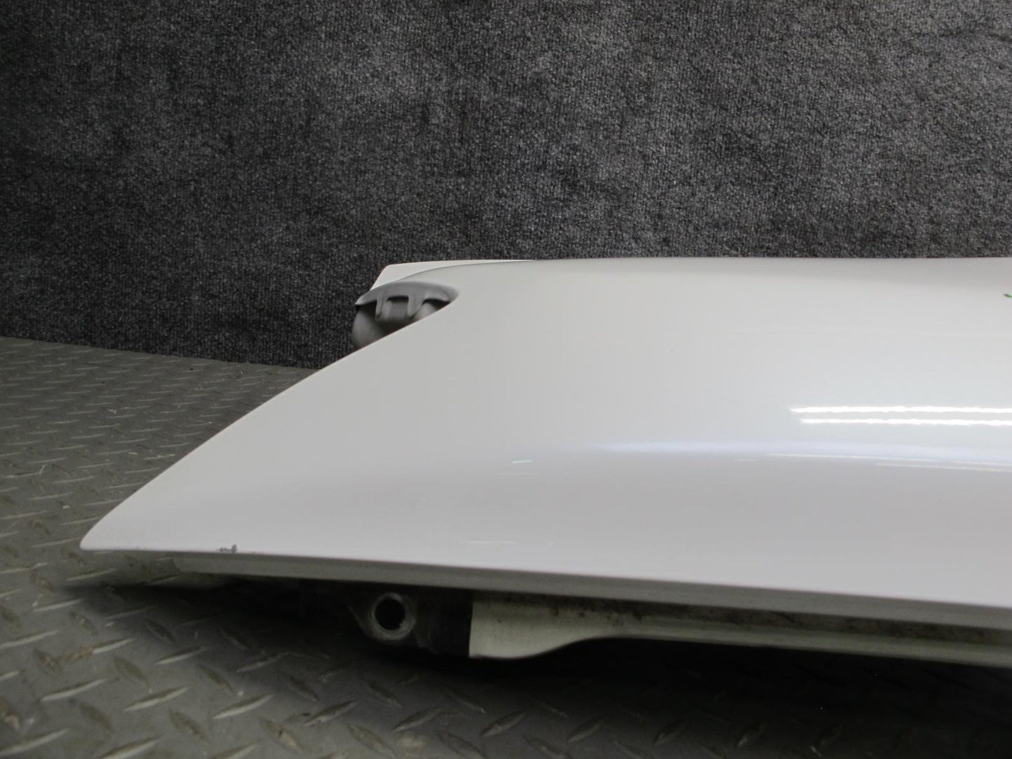 95-97 Toyota Celsior Lexus LS400 Front Right Fender Shell Panel Cover White OEM