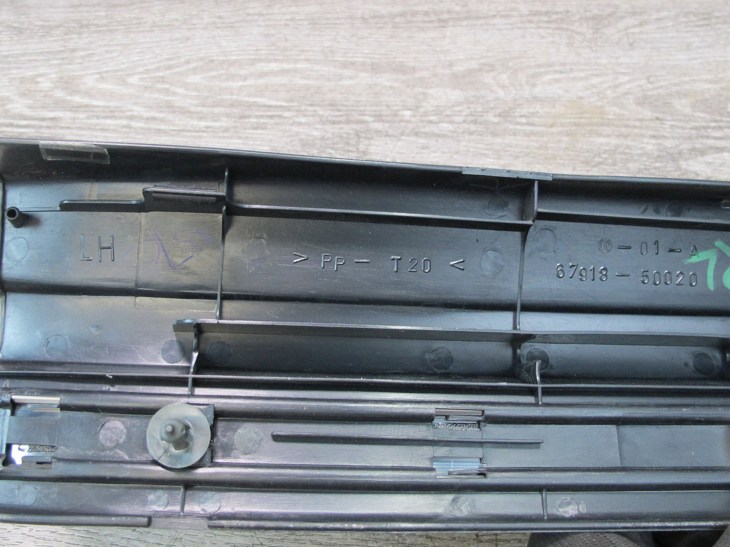 95-00 Toyota Celsior Lexus LS400 Rear Door Scuff Sill Plate Trim Set Black OEM