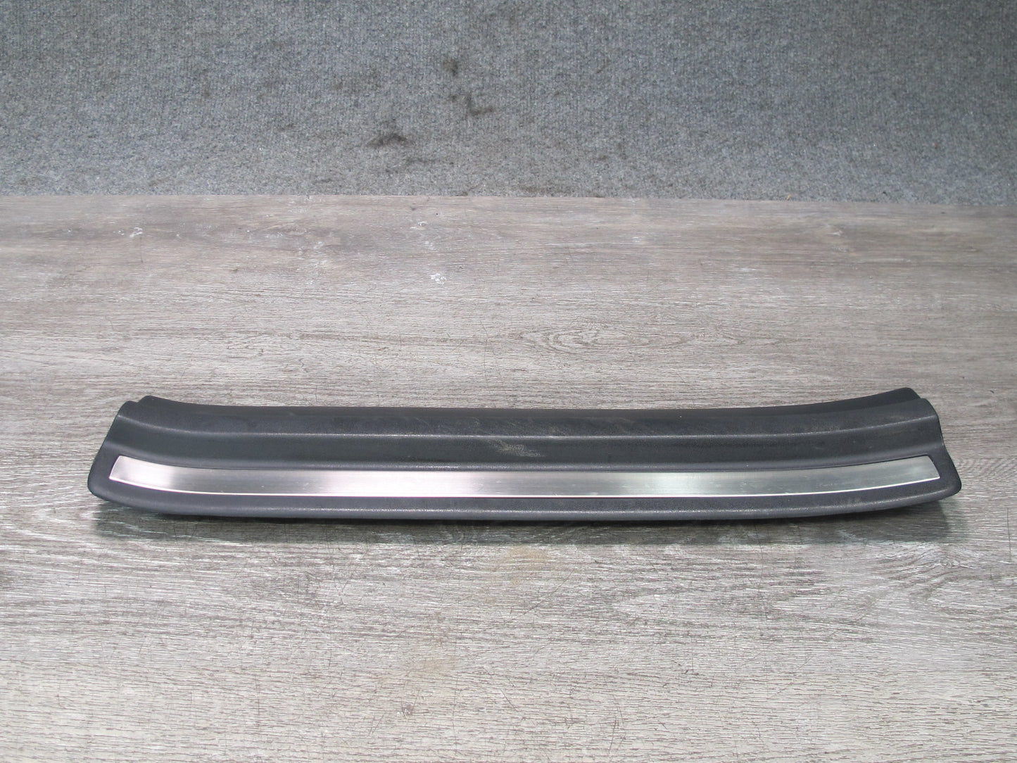 95-00 Toyota Celsior Lexus LS400 Rear Door Scuff Sill Plate Trim Set Black OEM