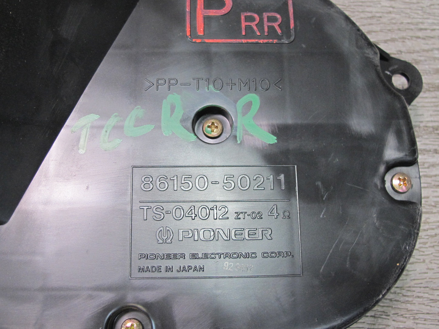 95-00 Toyota Celsior Lexus LS400 UCF20 Rear Left & Right Door Speaker Set OEM