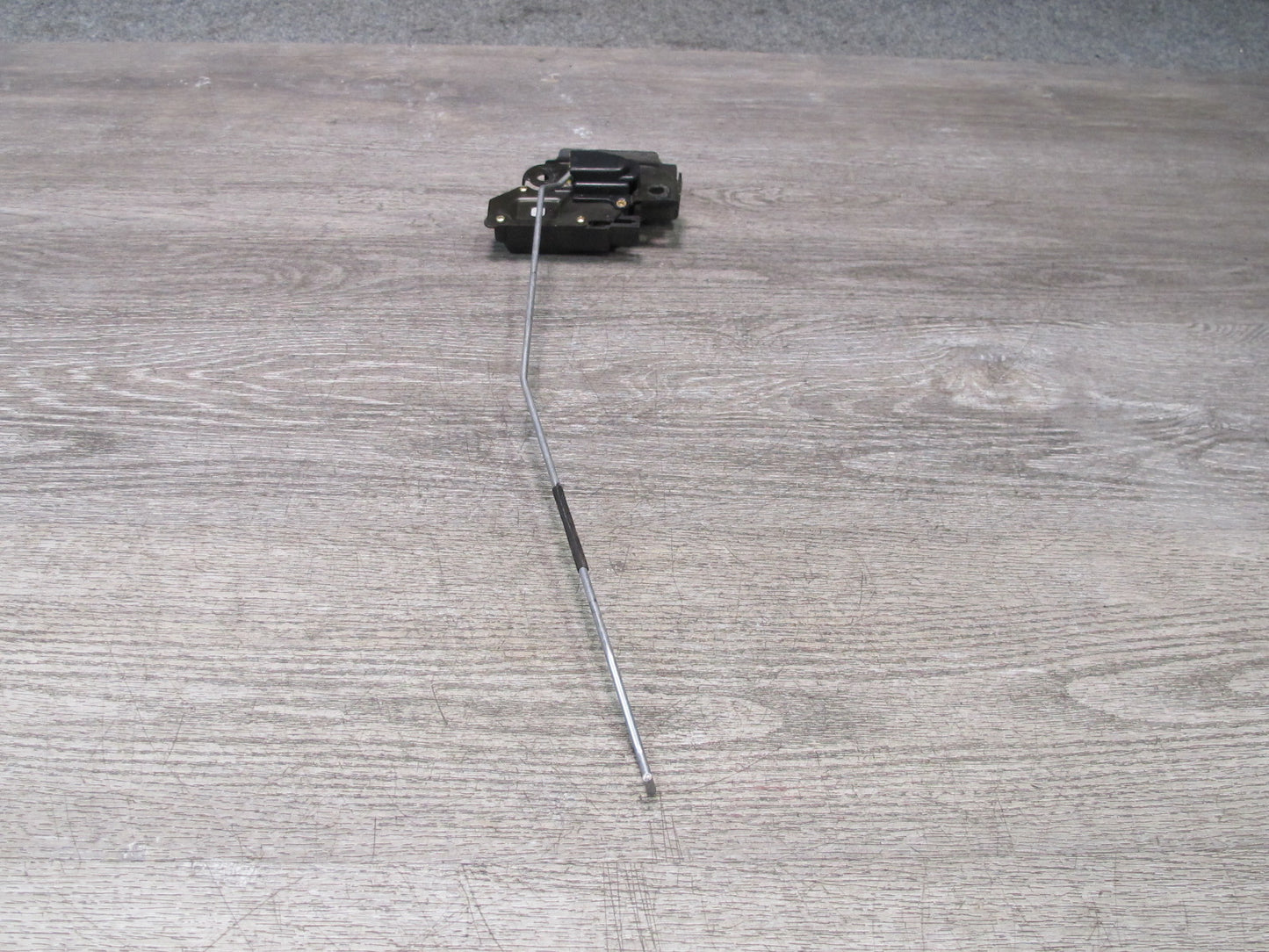 95-97 Toyota Celsior Lexus LS400 UCF20 Rear Trunk Lid Lock Latch Actuator OEM