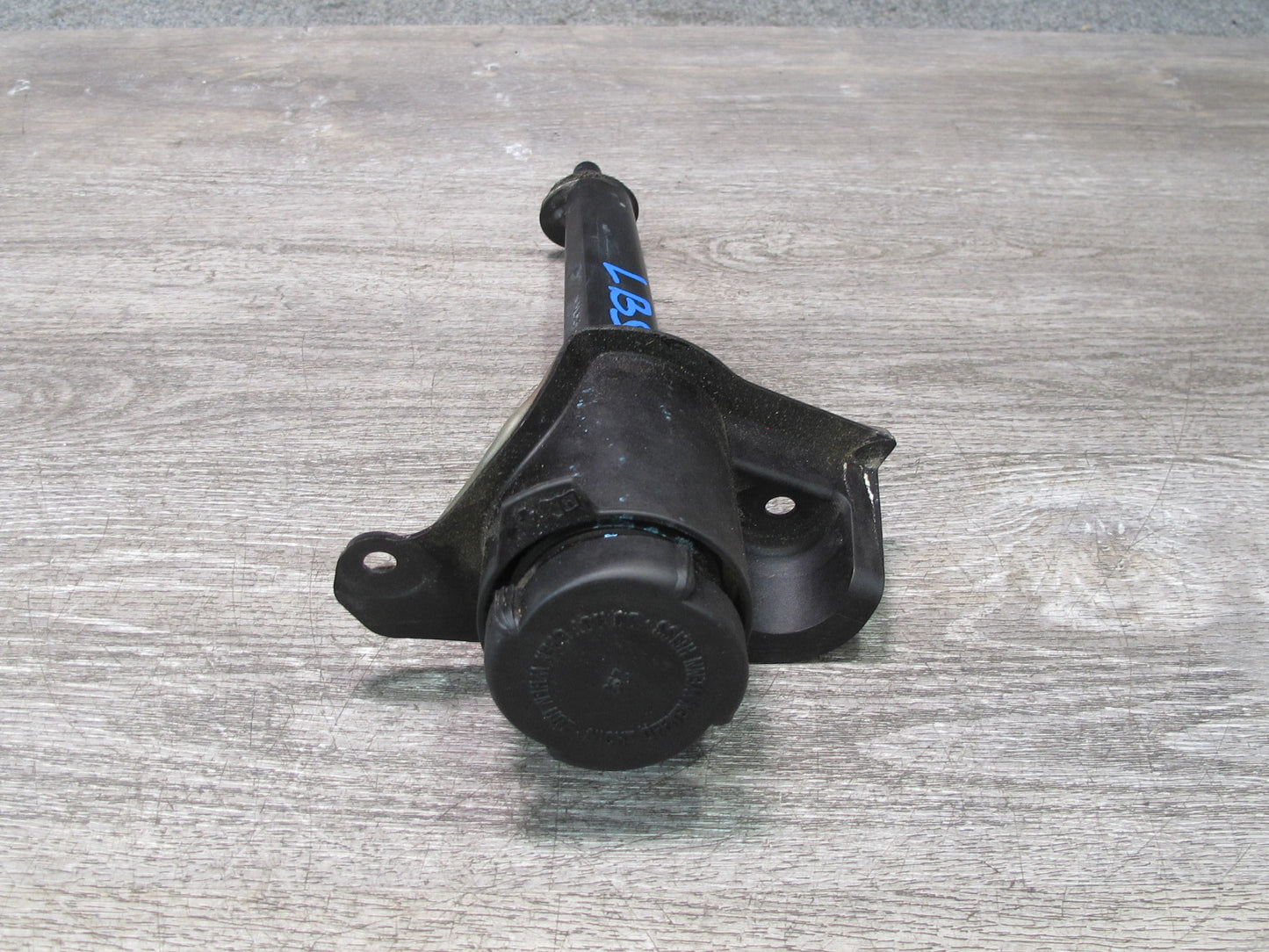 2012-2018 BMW F12 F13 F06 M6 Radiator Coolant Overflow Tank Filler Neck